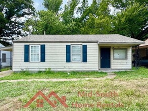 Building Photo - 1623 Harville St