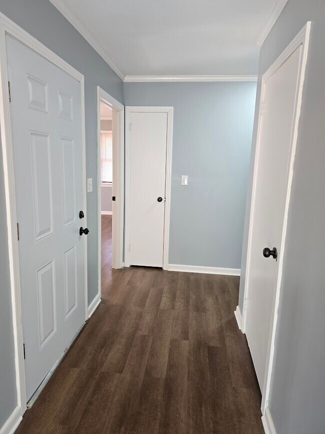 Foto del edificio - 102 Stewart St NW