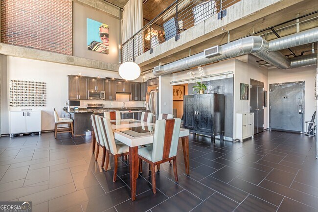 Foto del edificio - 640 Glen Iris Dr NE