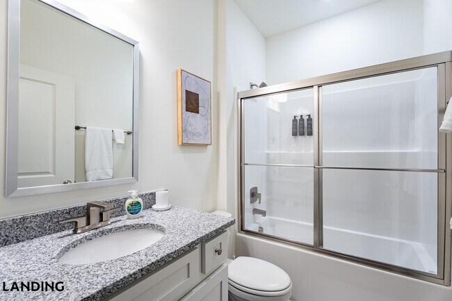 Foto del edificio - 3164 Mulberry Blvd