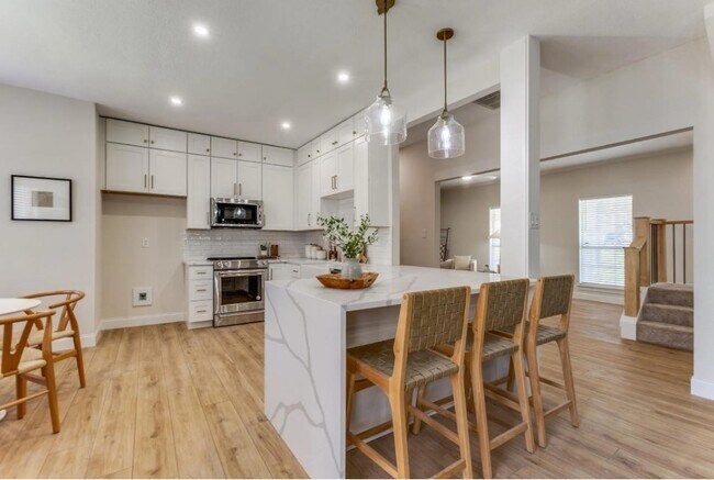 Foto del edificio - 4505 Westcreek Ln