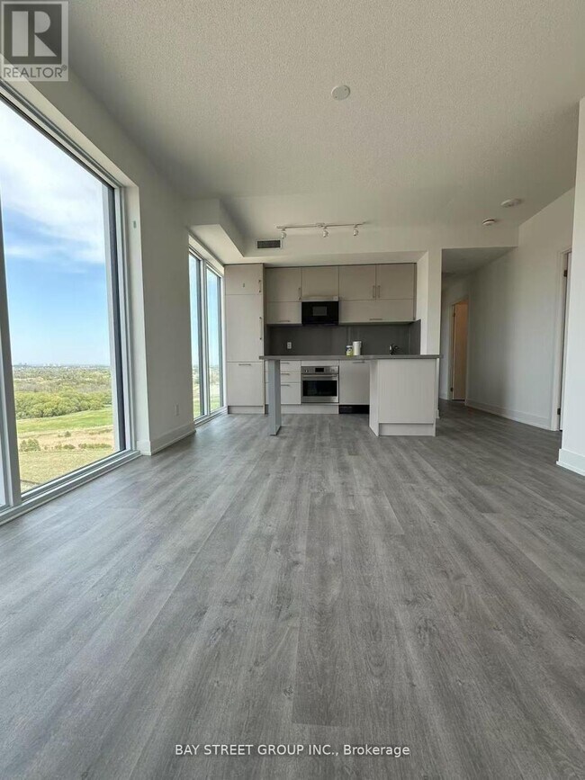 Photo du bâtiment - 56 Andre de Grasse St