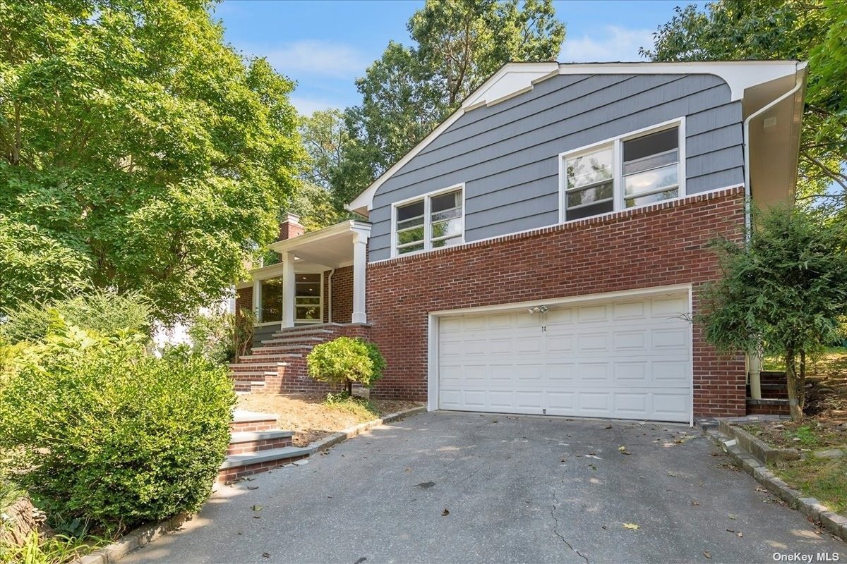 Primary Photo - 72 Beach Rd
