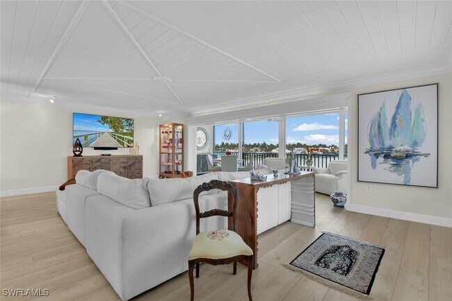 Foto del edificio - 222 Harbour Dr