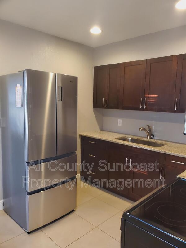 Foto del edificio - 2579 14th Ave N