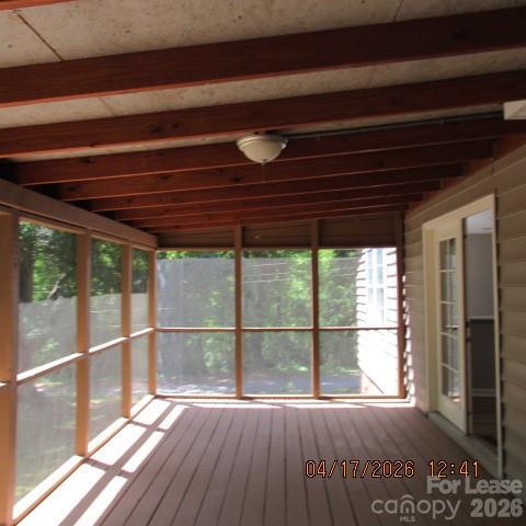 Building Photo - 10922 Hilton Dr