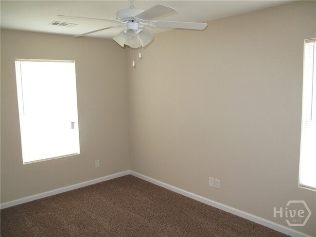 Building Photo - 195 Connor Lp