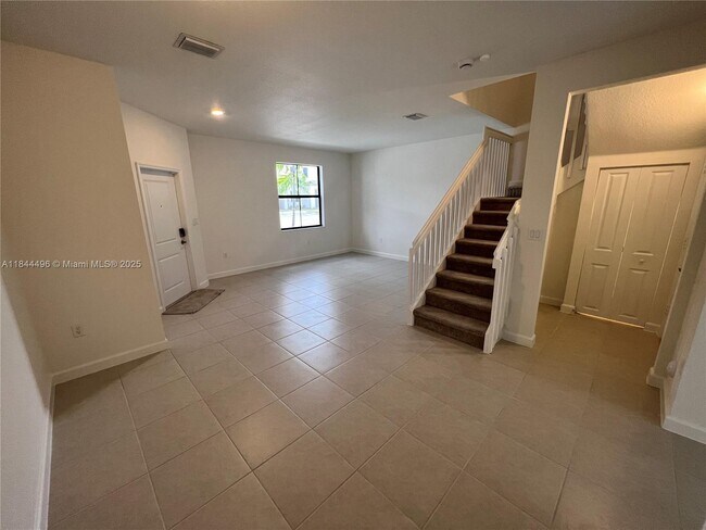 Foto del edificio - 23466 SW 127th Pl