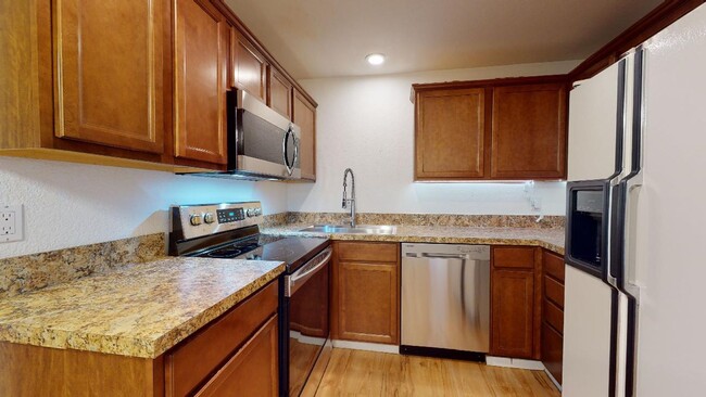Building Photo - Private Lakefront Oasis in Sixty-01 Village
