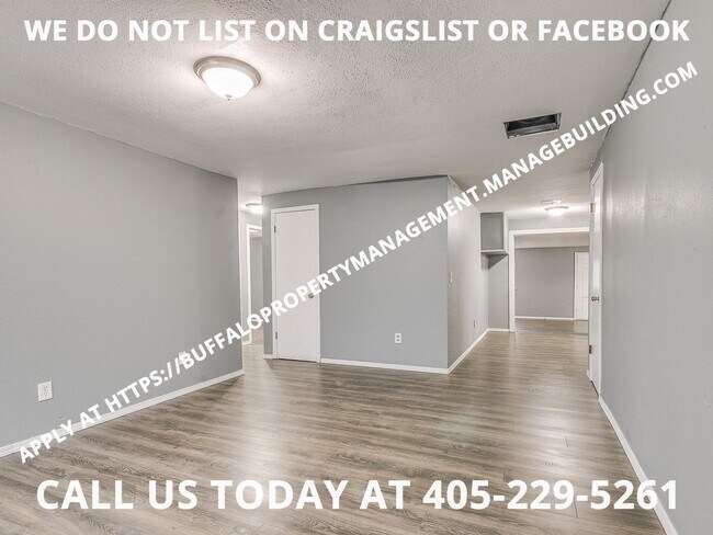 Building Photo - 320 NW 92nd St