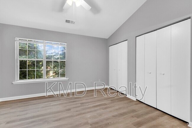 Foto del edificio - 6315 Windsor Gate Ln