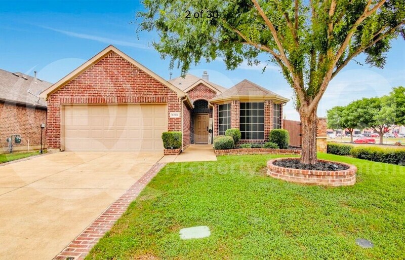 Foto principal - 9700 Sand Trap Dr