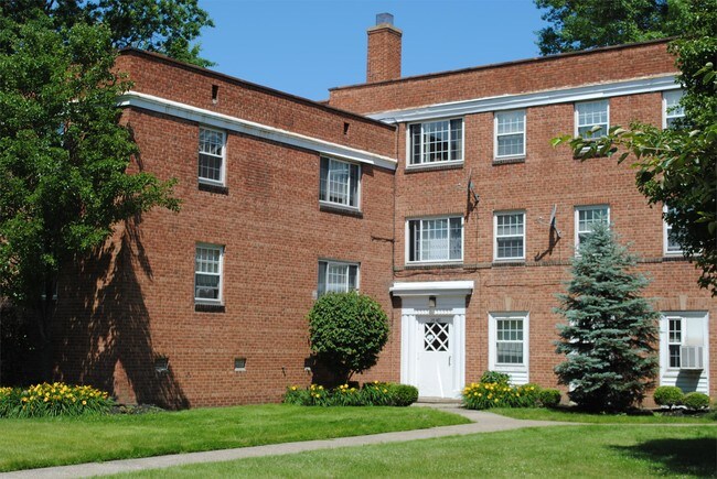 Foto del edificio - 25501 Lakeshore Blvd