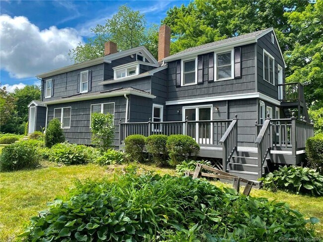 Outside from lawn - 873 North St