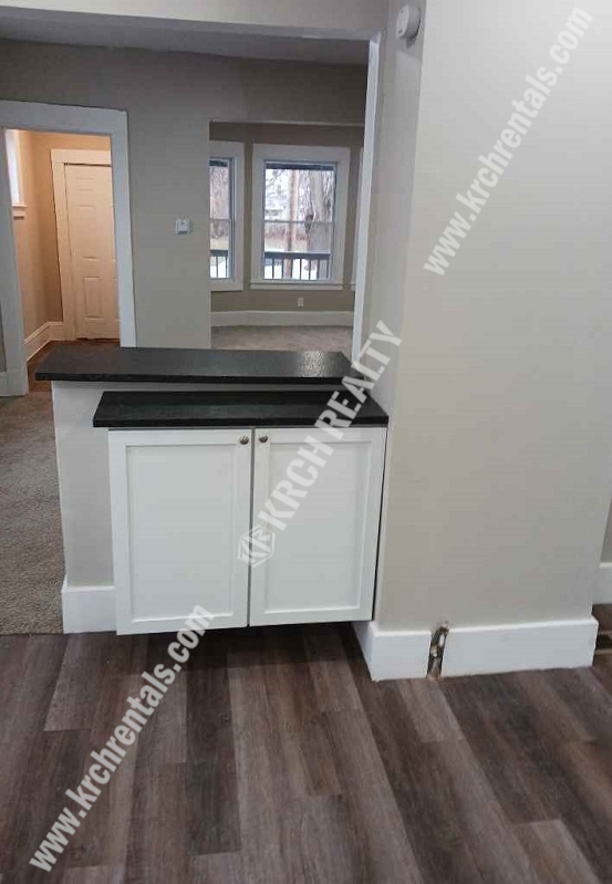 Building Photo - 3-Bedroom Home in the St Claire-Superior N...