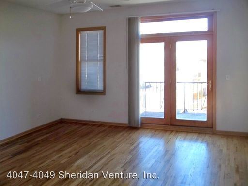 Building Photo - 4047 N Sheridan Rd