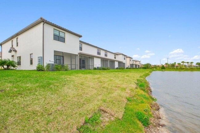 Building Photo - 168 Forsano Blvd