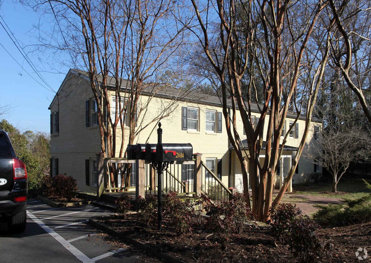 Building Photo - 2614 Cartier Dr