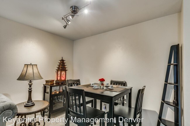 Building Photo - 3 br, 3 bath House - 13691 E Evans Ave