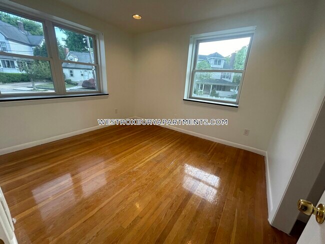 Foto del edificio - 328 VFW PKWY