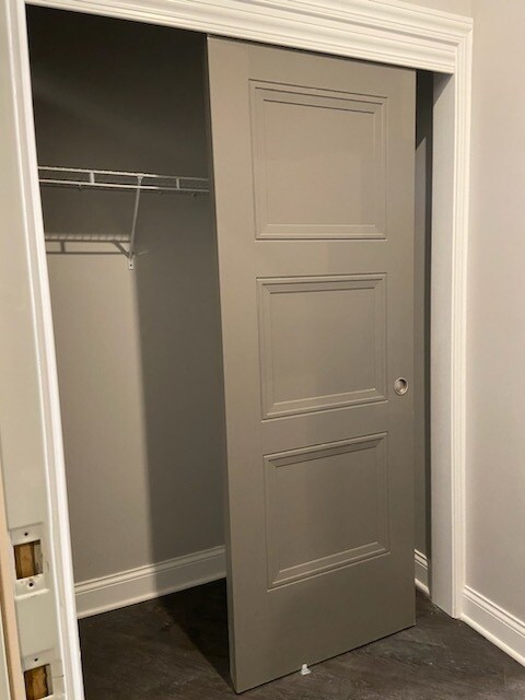 Building Photo - Topiary Park Crossing