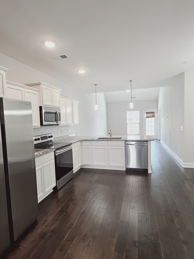 Building Photo - 9031 Brixworth Ct