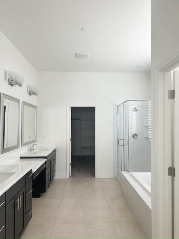 Foto del edificio - 4124 Cussler Ave
