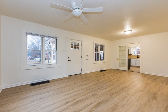 Foto del edificio - 4545 Calumet Ave