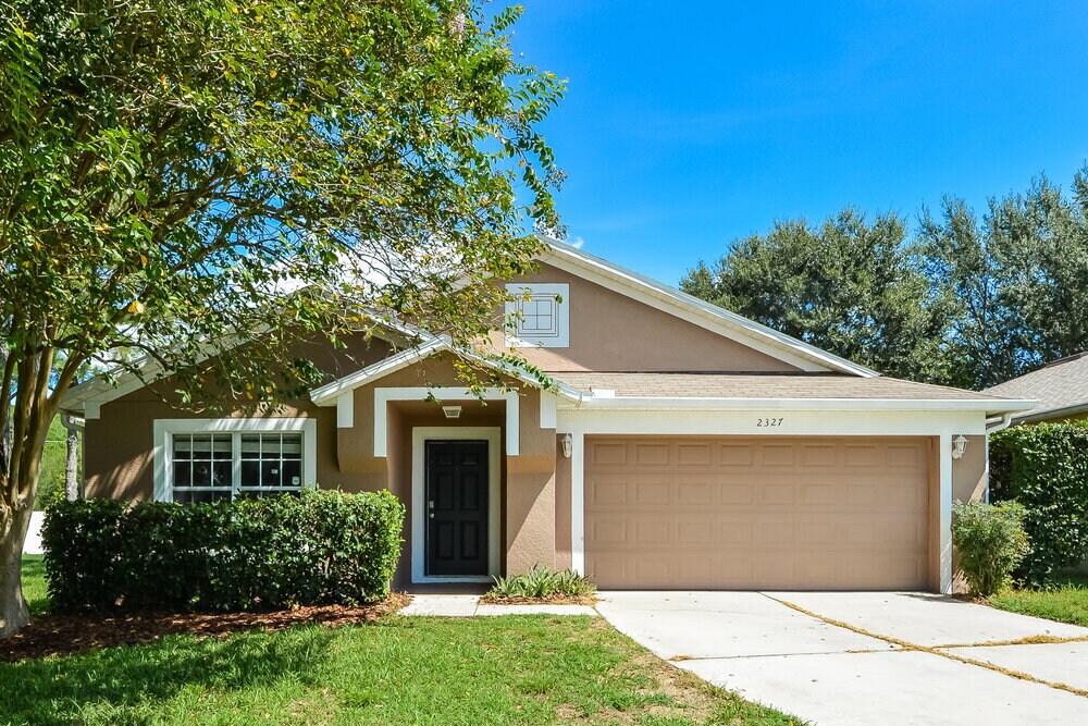 Foto principal - 2327 Norwood Pl