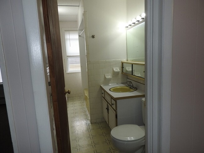 Foto del edificio - 91 Cote Ave