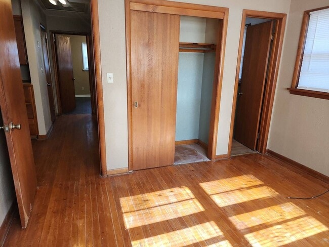 Building Photo - 2 Bed 1.5 Bath in OKC!