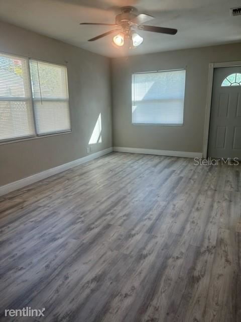 Building Photo - 3 br, 1 bath House - 6949 77Th Terrace N