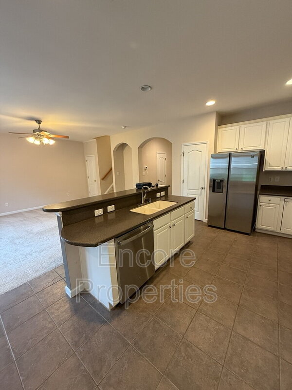 Foto del edificio - 6824 Middleboro Dr