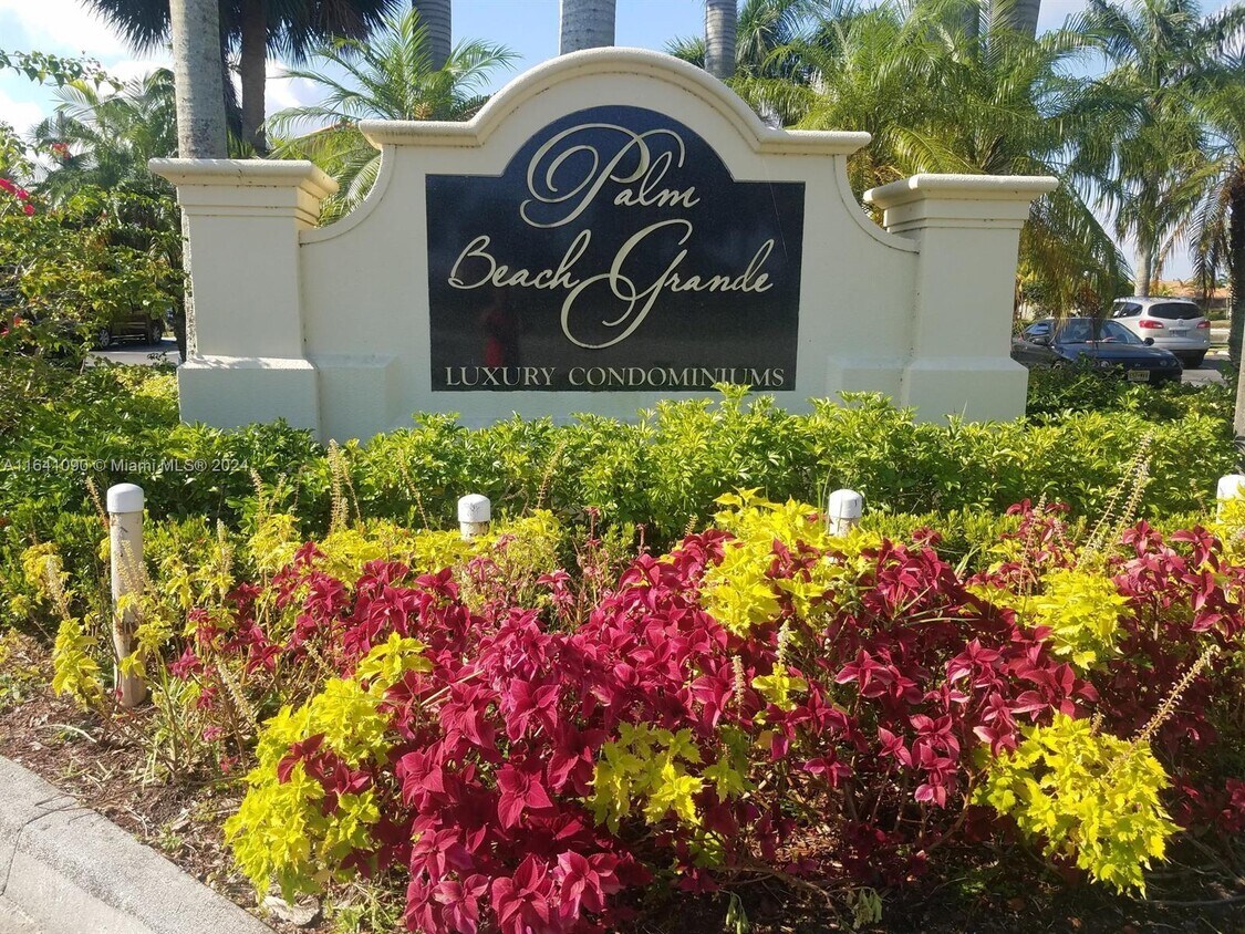 Foto principal - 1513 Lake Crystal Dr