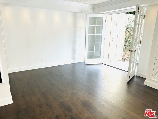 Foto del edificio - 1731 Colby Ave