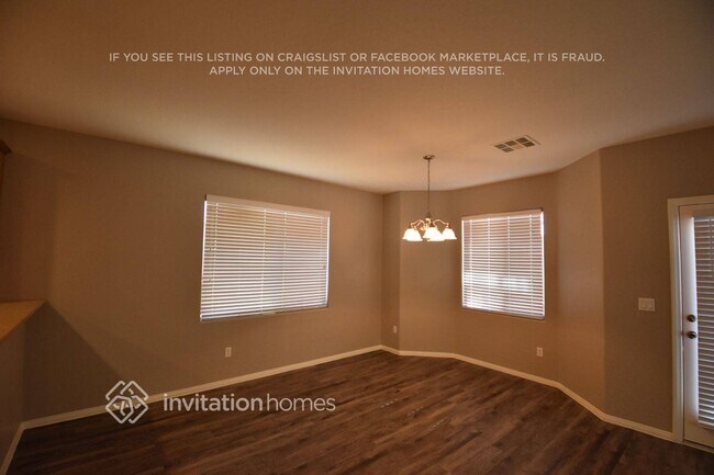 Building Photo - 683 Calamus Palm Pl