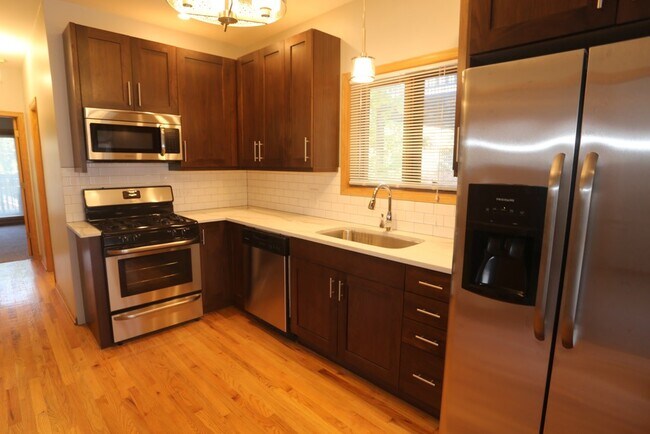 Foto del edificio - 1420 W Ohio St