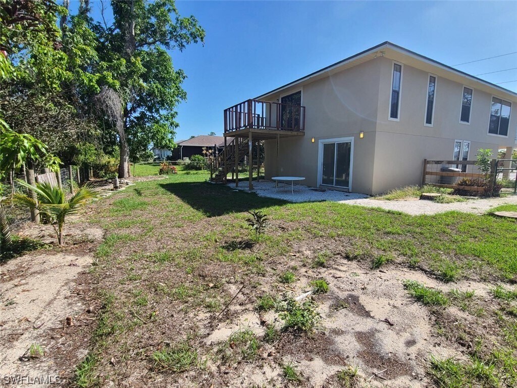 Foto del edificio - 18200 Phlox Dr