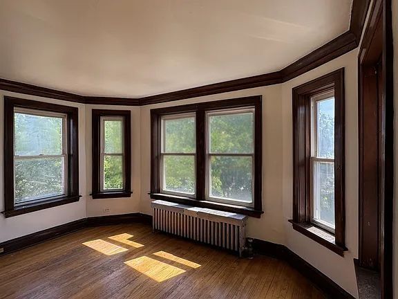 Foto del edificio - 8105 Keating Ave