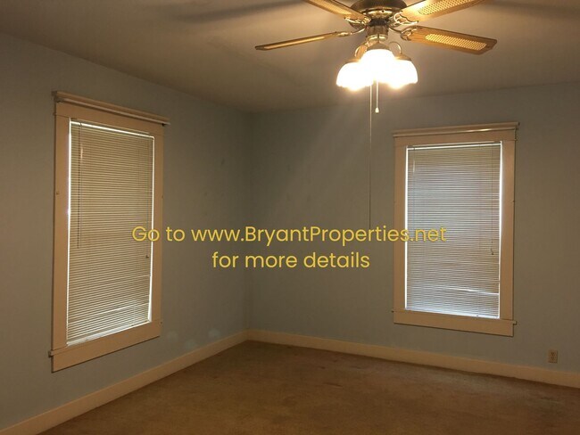 Foto del edificio - 1584 Latimer Ln