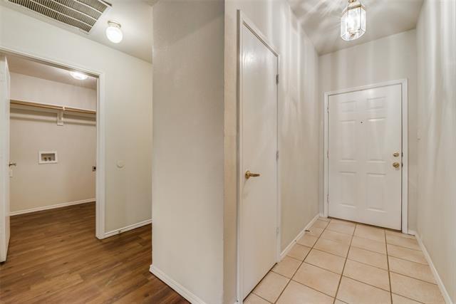 Foto del edificio - 3409 Muleshoe Ln