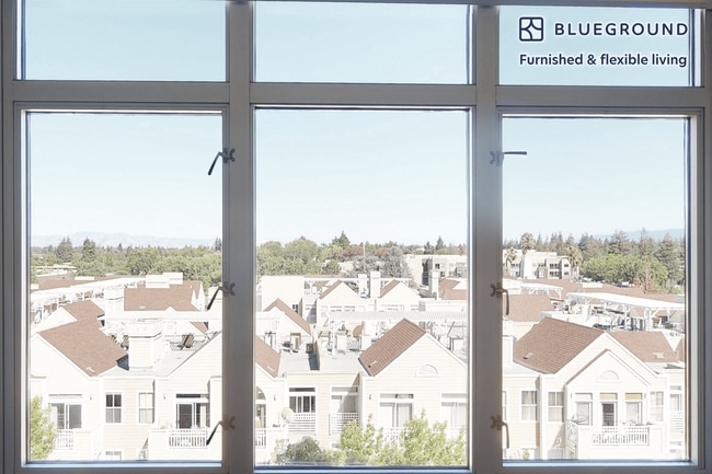 Foto del edificio - 2400 W El Camino Real