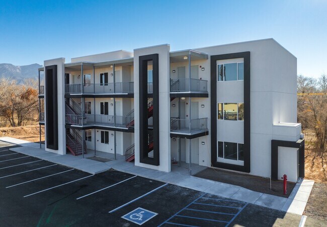 Foto del edificio - The Orchards Apartments