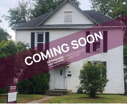 Building Photo - 1021 8th Ave