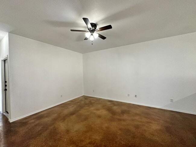 Building Photo - 227 N Mary Jo Dr
