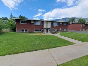 Building Photo - 445 E 535 S