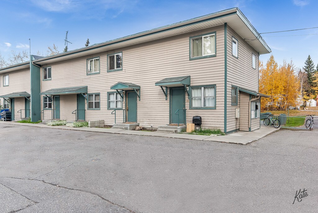 Primary Photo - 88 Dunbar Ave