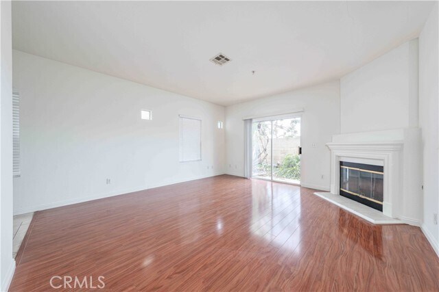 Foto del edificio - 9027 Primavera Lane