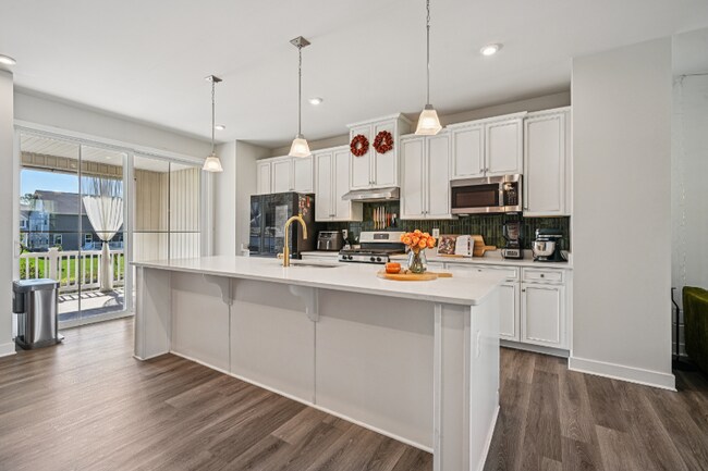 Building Photo - 134 Torrey Dr