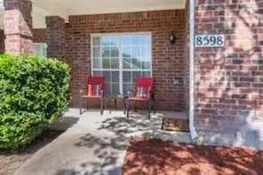 Photo - 8598 Hawthorne St Apartment